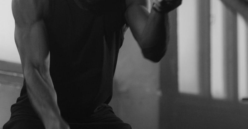 Endurance Training - Man Doing CrossFit